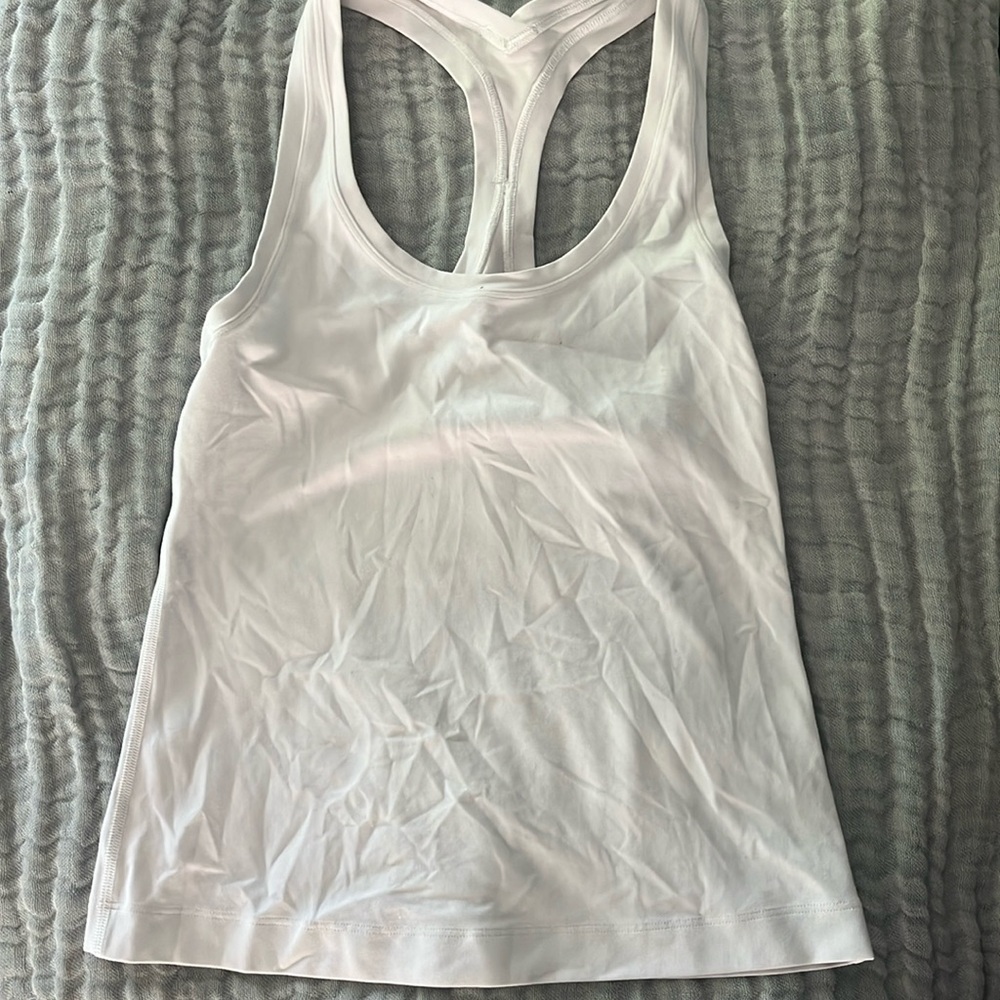 Lululemon Cool Racerback Short Tank Top *Nulu (Size 4, White)
